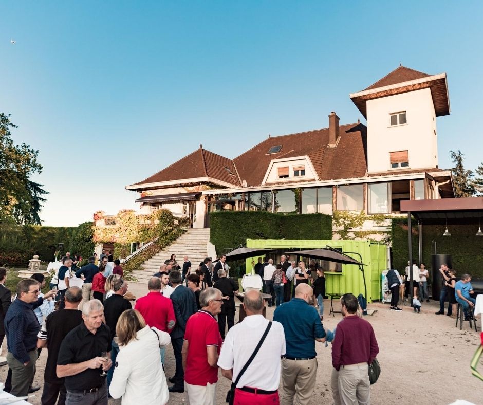 Terrasse extérieure - Le Parc des Vallières